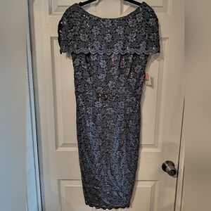 Jackie Jon New York Sz 8 Elegant Gray Lace Dress